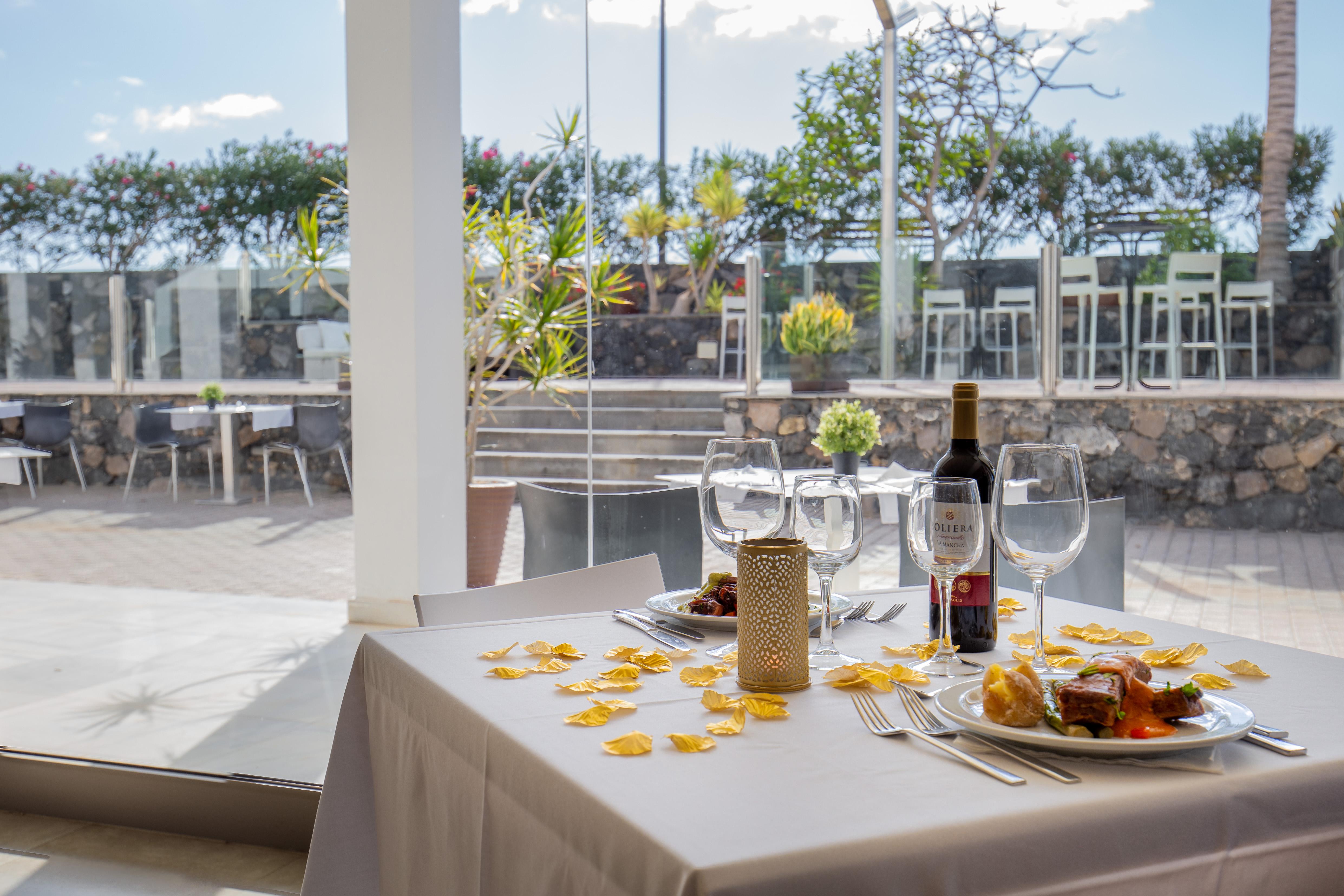 R2 Romantic Fantasia Dreams & Suites Hotel (Adults Only) Tarajalejo Eksteriør bilde